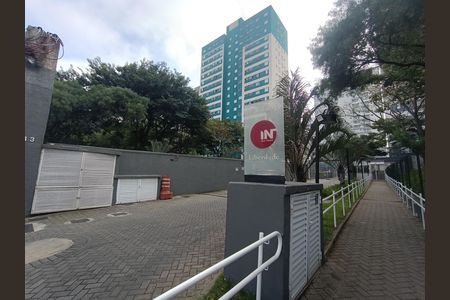 Fachada e portaria de apartamento para alugar com 2 quartos, 45m² em Jardim Ibitirama, São Paulo