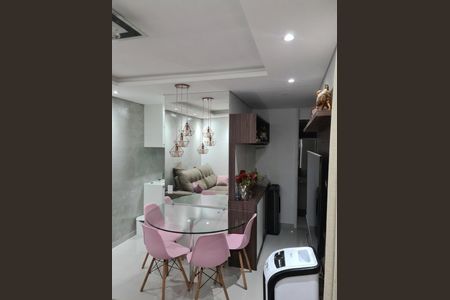 Sala de apartamento para alugar com 2 quartos, 53m² em Parque Ipe, São Paulo