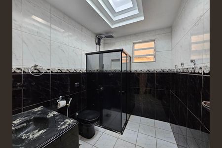 Banheiro de casa para alugar com 3 quartos, 100m² em Dona Neli, Nova Iguaçu
