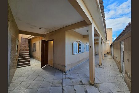 Casa para alugar com 100m², 3 quartos e 2 vagas Casa para alugar com 100m², 3 quartos e 2 vagasVaranda