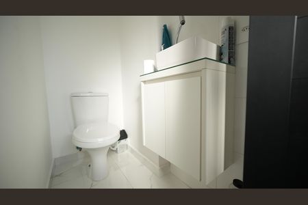 Apartamento à venda com 112m², 2 quartos e 2 vagasBanheiro de serviço