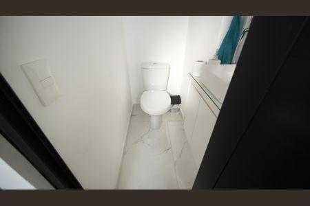 Apartamento à venda com 112m², 2 quartos e 2 vagasBanheiro de serviço