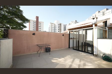 Apartamento à venda com 112m², 2 quartos e 2 vagasCobertura