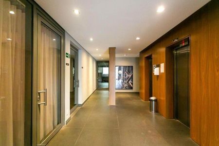 Apartamento à venda com 80m², 1 quarto e 2 vagas Apartamento à venda com 80m², 1 quarto e 2 vagasHall Social