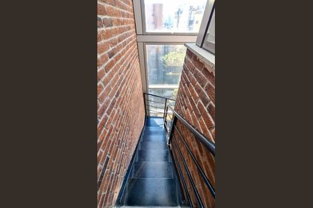Apartamento à venda com 80m², 1 quarto e 2 vagas Apartamento à venda com 80m², 1 quarto e 2 vagasAcesso a Área Íntima