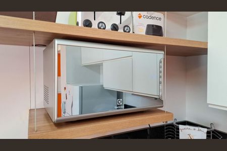 Apartamento à venda com 80m², 1 quarto e 2 vagas Apartamento à venda com 80m², 1 quarto e 2 vagasMicro-ondas