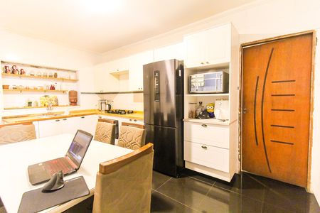 Casa à venda com 125m², 4 quartos e 2 vagasCozinha - Casa 3