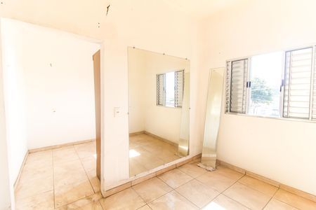 Casa à venda com 125m², 4 quartos e 2 vagasSala - Casa 4
