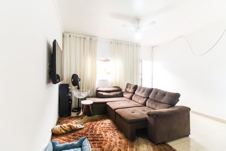Casa à venda com 125m², 4 quartos e 2 vagasSala - Casa 3