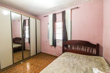 Casa à venda com 125m², 4 quartos e 2 vagasQuarto - Casa 1