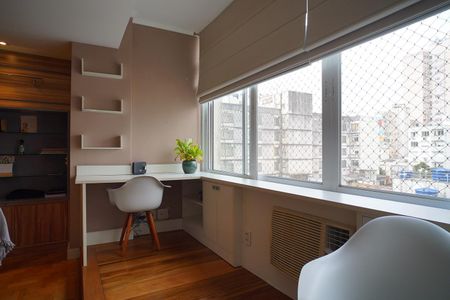 Apartamento à venda com 90m², 2 quartos e 1 vaga Apartamento à venda com 90m², 2 quartos e 1 vagaSala