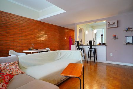 Apartamento à venda com 90m², 2 quartos e 1 vaga Apartamento à venda com 90m², 2 quartos e 1 vagaSala