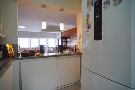 Apartamento à venda com 90m², 2 quartos e 1 vaga Apartamento à venda com 90m², 2 quartos e 1 vagaCozinha