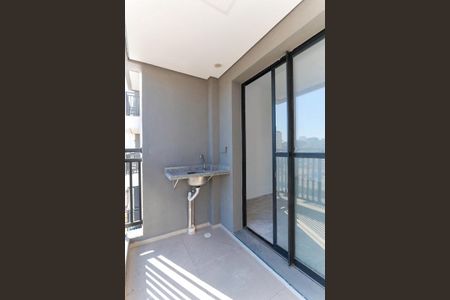 Apartamento para alugar com 33m², 1 quarto e sem vaga Apartamento para alugar com 33m², 1 quarto e sem vagaVaranda