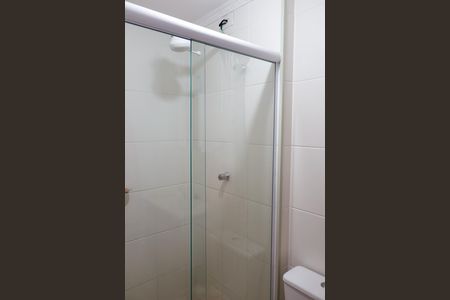 Apartamento à venda com 58m², 2 quartos e 1 vaga Apartamento à venda com 58m², 2 quartos e 1 vagaBanheiro da Suíte 2