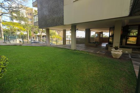 Apartamento à venda com 126m², 3 quartos e 2 vagas Apartamento à venda com 126m², 3 quartos e 2 vagasÁrea comum - Jardim