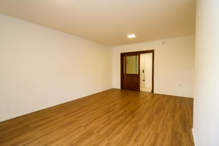Apartamento à venda com 126m², 3 quartos e 2 vagas Apartamento à venda com 126m², 3 quartos e 2 vagasSala