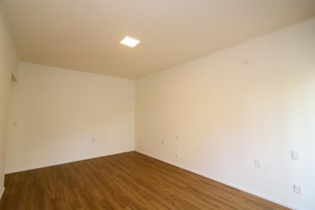 Apartamento à venda com 126m², 3 quartos e 2 vagas Apartamento à venda com 126m², 3 quartos e 2 vagasQuarto Suíte