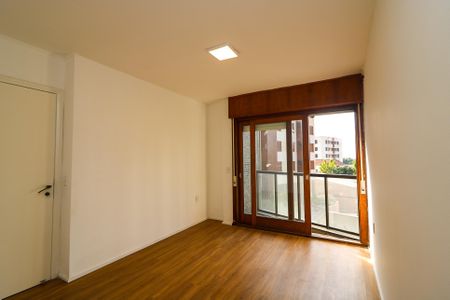 Apartamento à venda com 126m², 3 quartos e 2 vagas Apartamento à venda com 126m², 3 quartos e 2 vagasQuarto 2