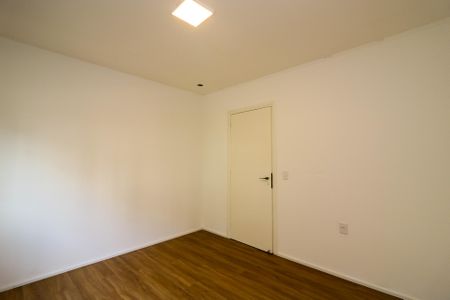 Apartamento à venda com 126m², 3 quartos e 2 vagas Apartamento à venda com 126m², 3 quartos e 2 vagasQuarto 1