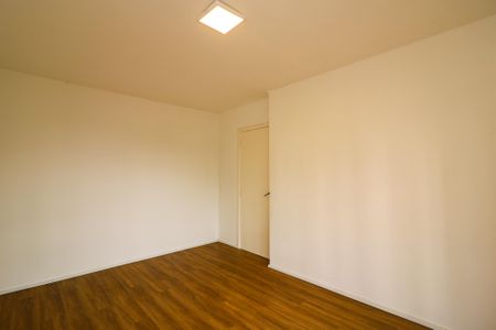 Apartamento à venda com 126m², 3 quartos e 2 vagas Apartamento à venda com 126m², 3 quartos e 2 vagasQuarto 2
