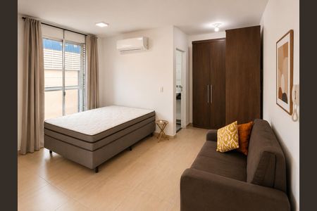 Apartamento à venda com 36m², 1 quarto e 1 vaga Apartamento à venda com 36m², 1 quarto e 1 vagaStudio
