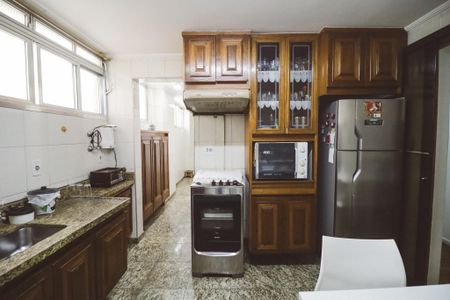 Cozinha de apartamento para alugar com 2 quartos, 82m² em Santana, São Paulo