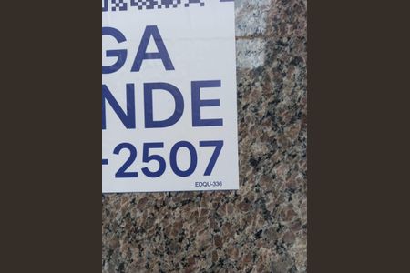 Placa de apartamento para alugar com 1 quarto, 48m² em Bom Retiro, São Paulo