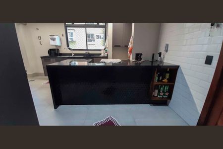 Cozinha de apartamento à venda com 3 quartos, 140m² em Vila Osasco, Osasco