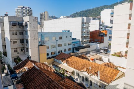 Apartamento à venda com 75m², 2 quartos e 1 vaga