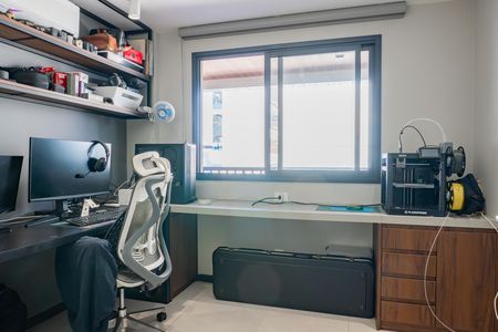 Apartamento à venda com 75m², 2 quartos e 1 vaga