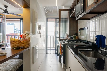 Apartamento à venda com 75m², 2 quartos e 1 vaga