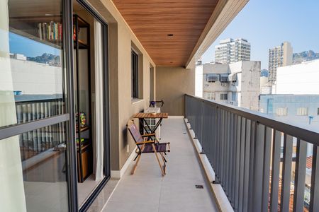 Apartamento à venda com 75m², 2 quartos e 1 vaga