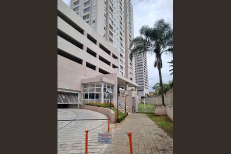 Apartamento à venda com 42m², 2 quartos e 1 vaga Apartamento à venda com 42m², 2 quartos e 1 vagaFachada