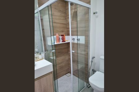 Apartamento à venda com 42m², 2 quartos e 1 vaga Apartamento à venda com 42m², 2 quartos e 1 vagaBanheiro