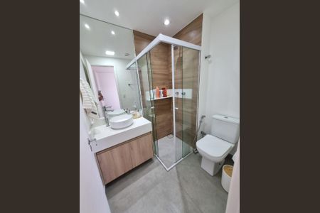 Apartamento à venda com 42m², 2 quartos e 1 vaga Apartamento à venda com 42m², 2 quartos e 1 vagaBanheiro