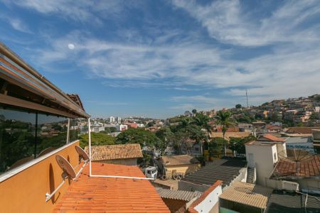 Casa para alugar com 150m², 3 quartos e 2 vagas
