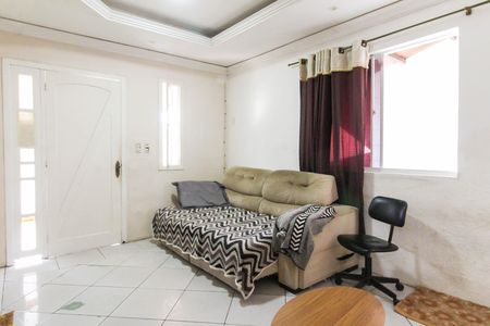 Sala de casa à venda com 3 quartos, 180m² em Guajuviras, Canoas