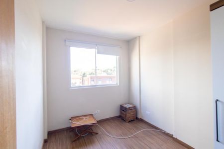 Quarto 2 de kitnet/studio para alugar com 1 quarto, 23m² em Novo Mundo, Curitiba