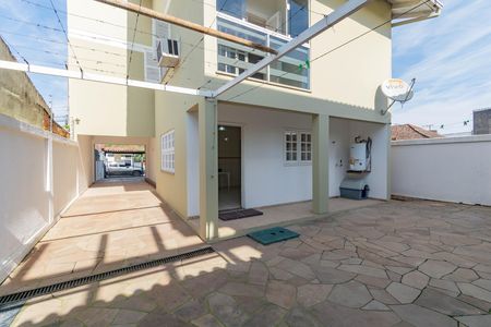 Casa para alugar com 4 quartos, 281m² em Fátima, Canoas