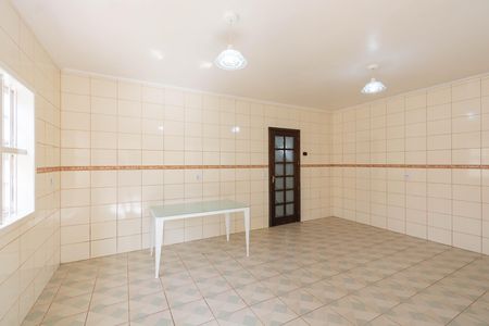 Casa para alugar com 4 quartos, 281m² em Fátima, Canoas