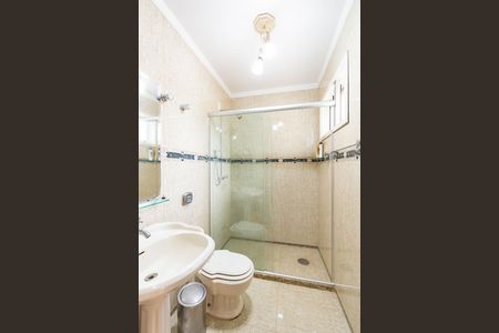Casa para alugar com 4 quartos, 281m² em Fátima, Canoas