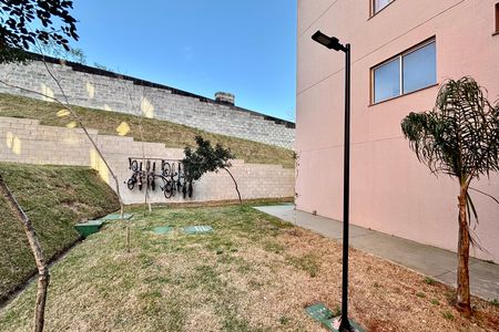 Área comum de apartamento para alugar com 2 quartos, 48m² em Jardim Lourdes, Ferraz de Vasconcelos