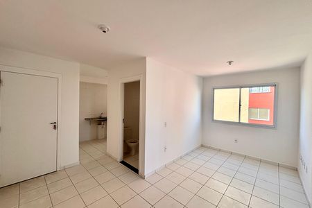 Sala de apartamento para alugar com 2 quartos, 48m² em Jardim Lourdes, Ferraz de Vasconcelos