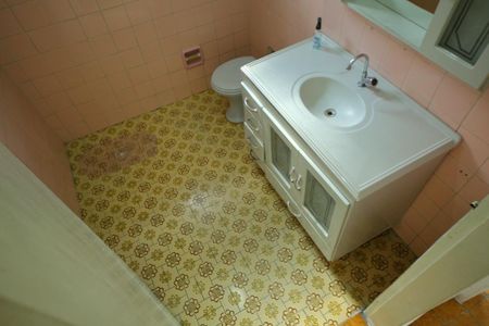 Casa para alugar com 125m², 1 quarto e 1 vagaBanheiro 