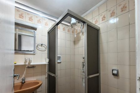 Banheiro  de apartamento para alugar com 2 quartos, 70m² em Aviação, Praia Grande