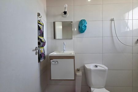 Apartamento para alugar com 67m², 2 quartos e 1 vaga Apartamento para alugar com 67m², 2 quartos e 1 vagaBanheiro