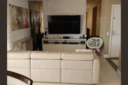 Sala de apartamento à venda com 3 quartos, 130m² em Jardim Avelino, São Paulo