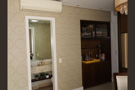 Apartamento à venda com 130m², 3 quartos e 2 vagasSala