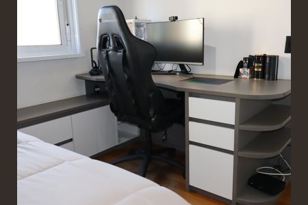 Apartamento à venda com 130m², 3 quartos e 2 vagasQuarto 1